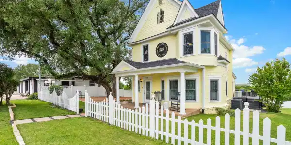 508 Main ST