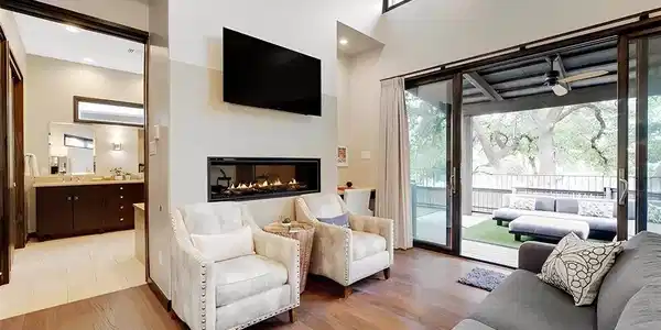 2113 Barbaro WAY
