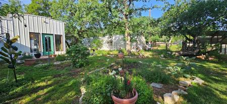 128 E Castlewood DR