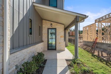 711 N Paleface Ranch RD