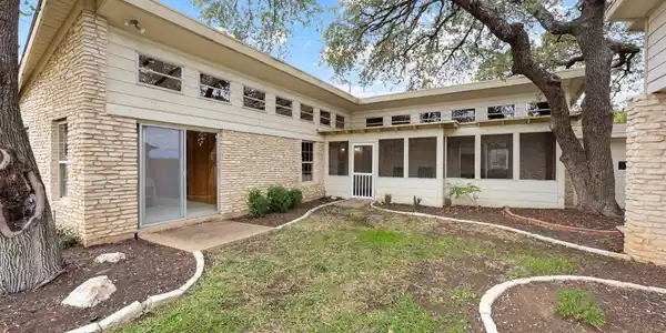 5506 LONGHORN LNDG