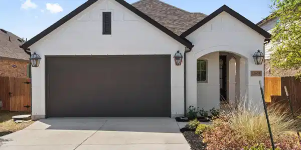 22609 Bristlegrass LN
