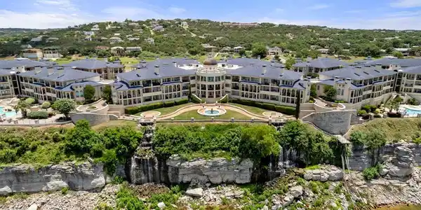3404 American DR