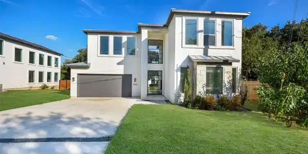 11111 Lakeside DR
