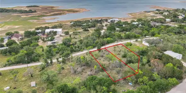 lot 133, 134 Scenic DR
