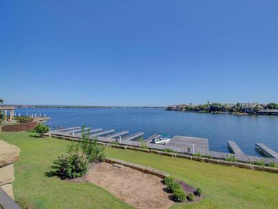 98 Island DR