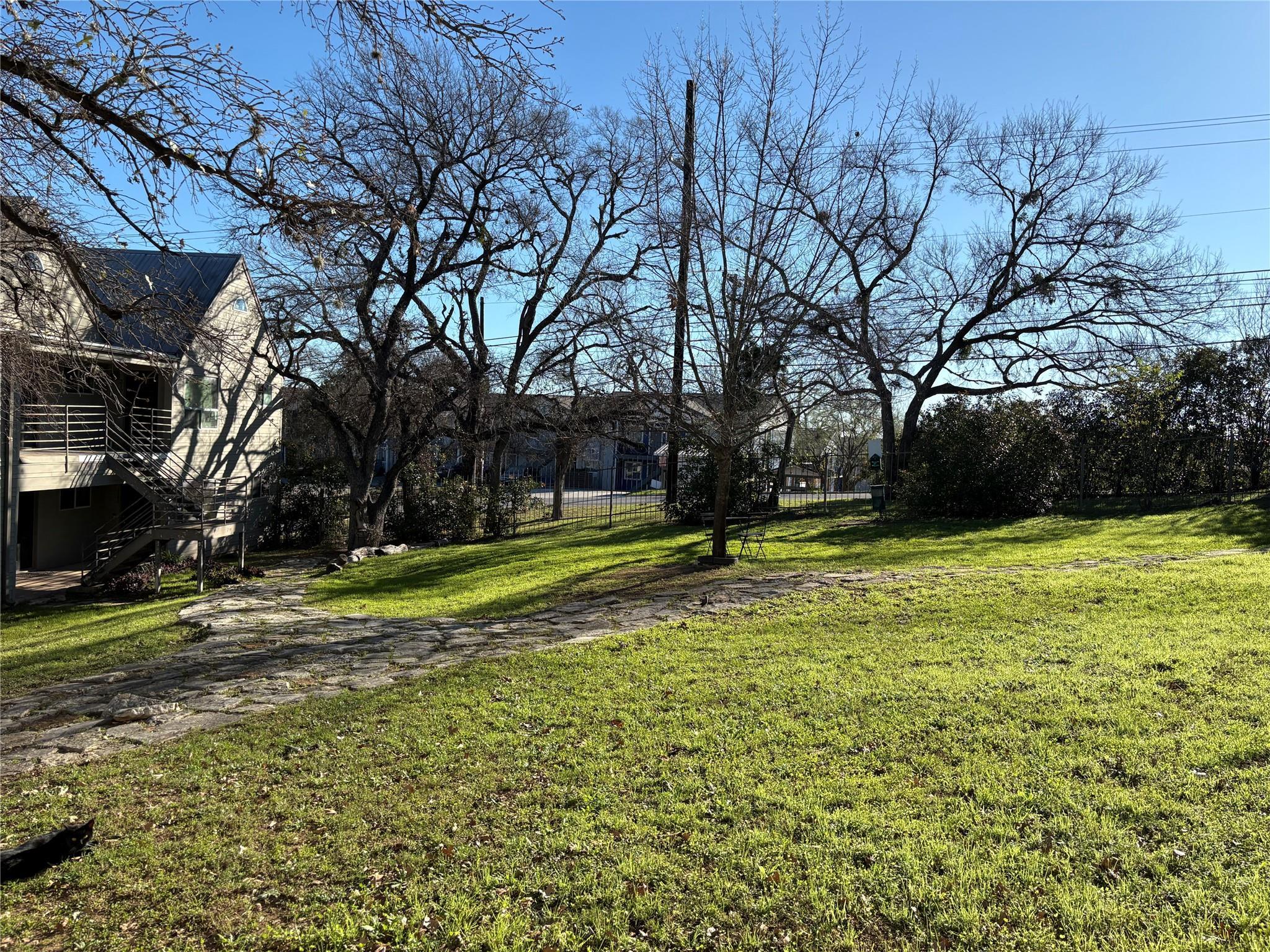Image 1 Image 1