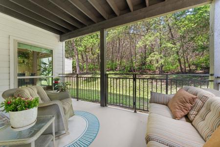 6000 Shepherd Mountain CV