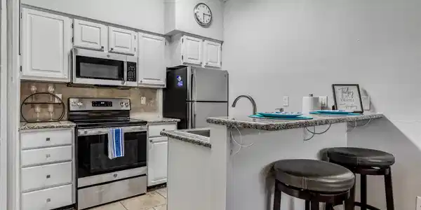 Image 4 Image 4