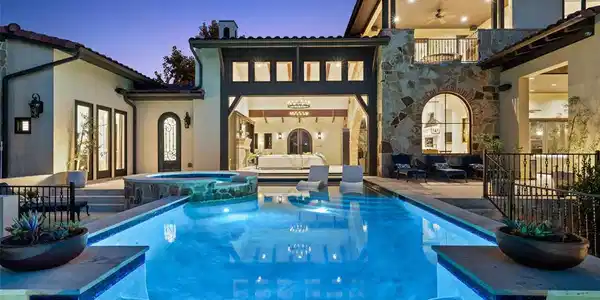 301 Bisset CT