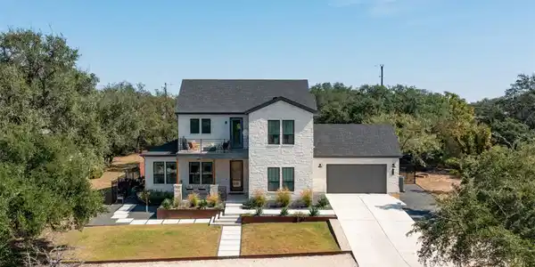 330 Kendall RD