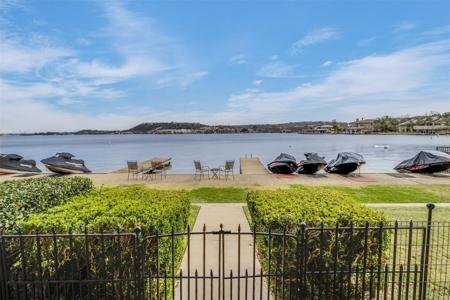 101 Island DR