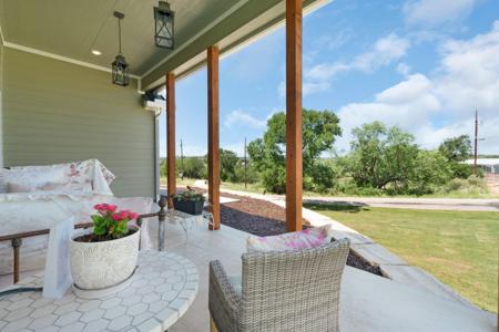 908 Sandy Mountain DR