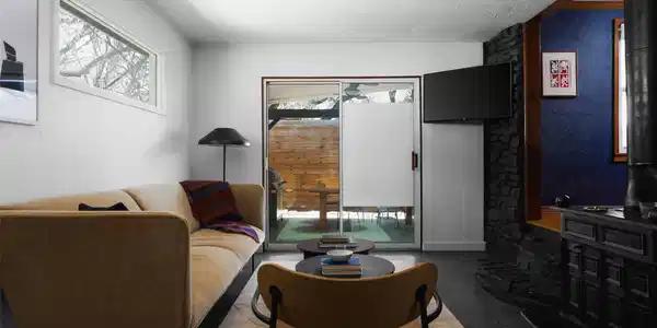 15912 Stewart RD