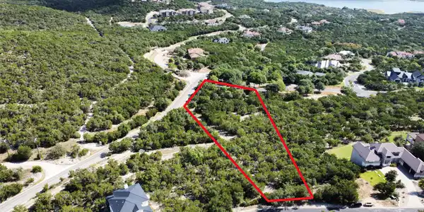 7206 Flagship Park DR