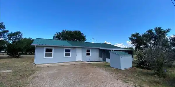 400 Campway