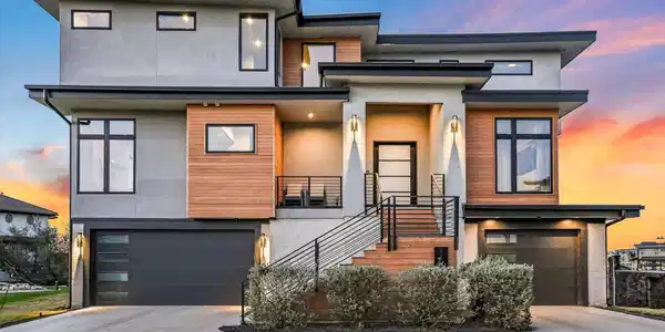22006 Beacon Point CV