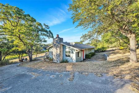 10902 Beach RD
