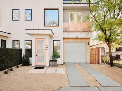 1404 Garden
