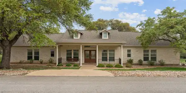 21507 Lakefront DR DR