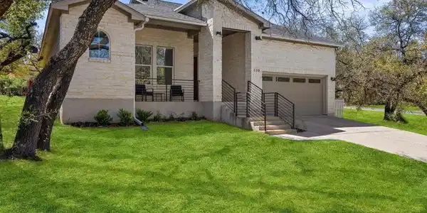 338 Coventry RD