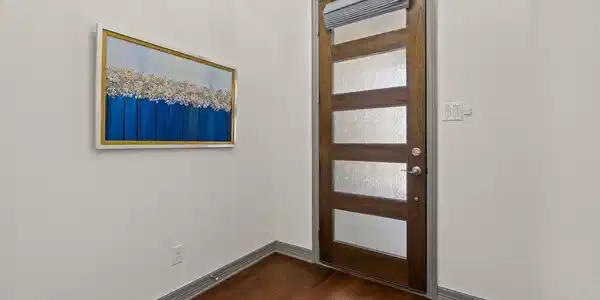Image 4 Image 4