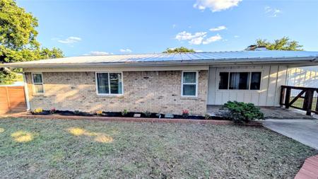 114 Agarita DR