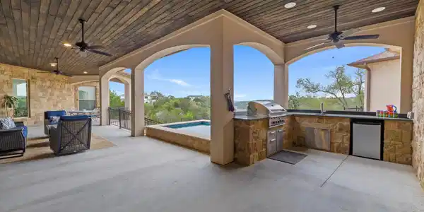 18817 Hidden Ridge PL