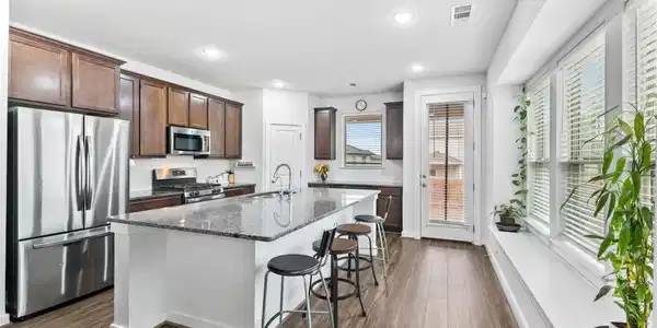 8000 Prairie Rye DR