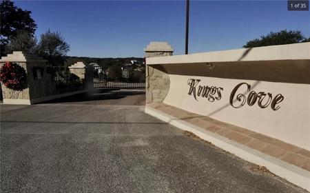 932 Kings Cove DR