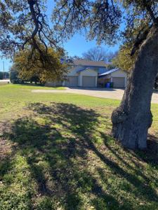 4204 HUDSON BEND RD