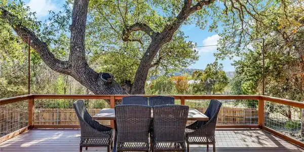 18501 Lakehead CIR
