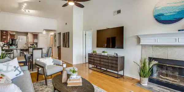 3404 American DR