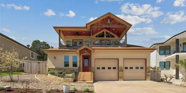 18514 Staghorn DR