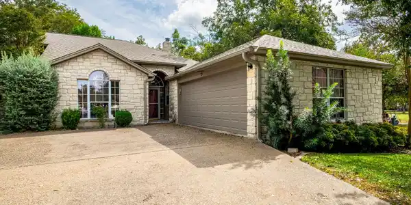 21 Augusta DR