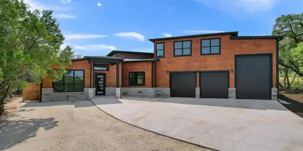 3705 Buckeye DR