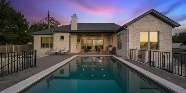 124 Carefree CIR