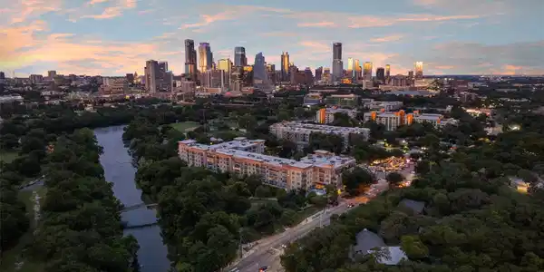 1900 Barton Springs RD