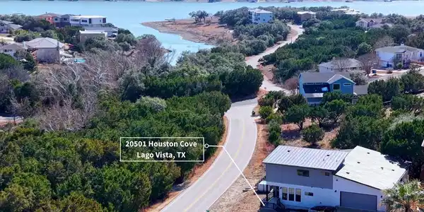 20501 Houston CV