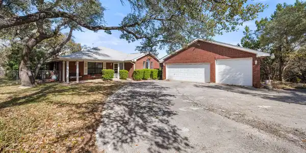 1302 Teck CIR