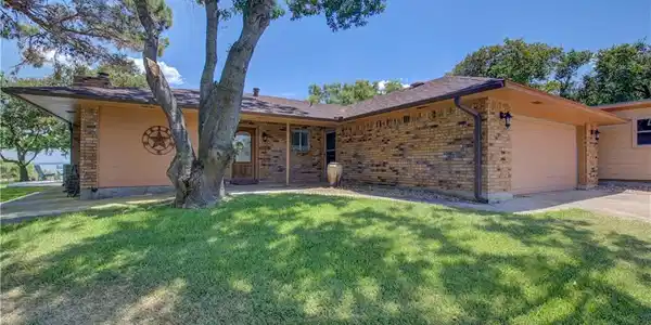 510 Panorama DR