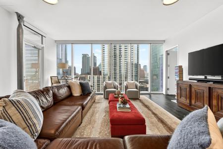 301 West Ave