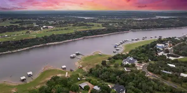 1293 Lake Shore DR