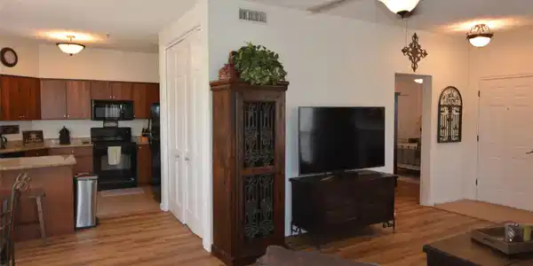Image 4 Image 4