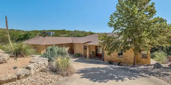 3311 Boone DR