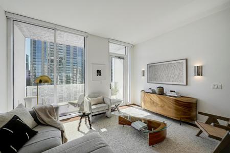 301 West Ave