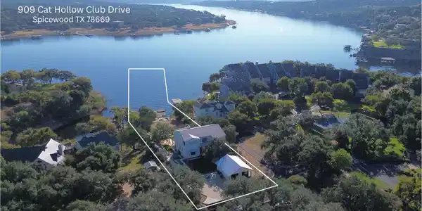 909 Cat Hollow Club DR
