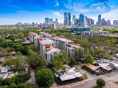 1600 Barton Springs RD