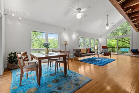 1313 Alameda DR