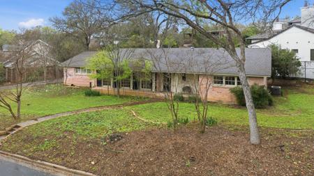 3400 Foothill PKWY